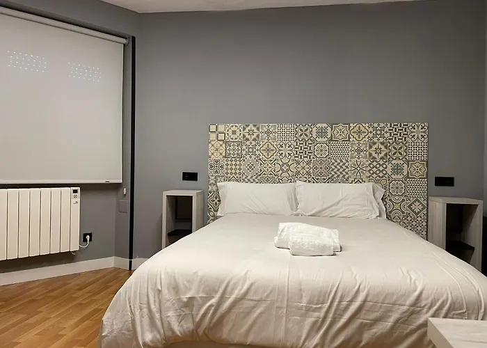 Belmonte - Check In A 650 Metros Pensión 2*